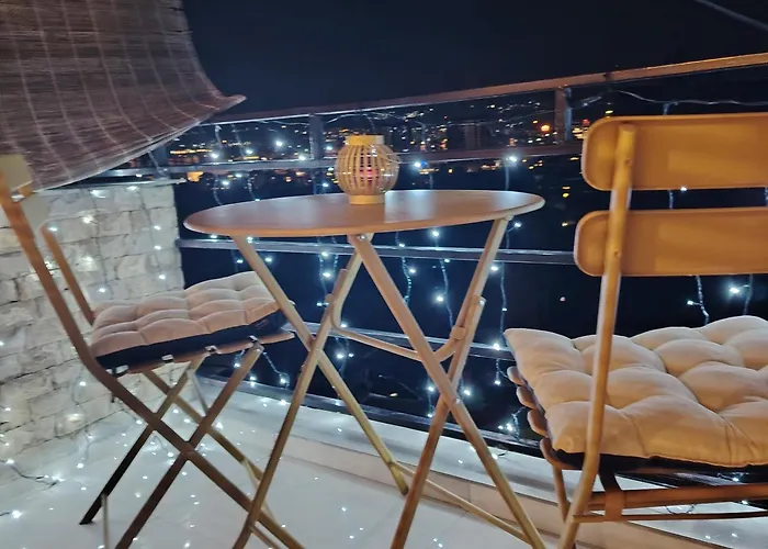 Апартаменти Skopje Panoramic Amazing City View Скоп'є