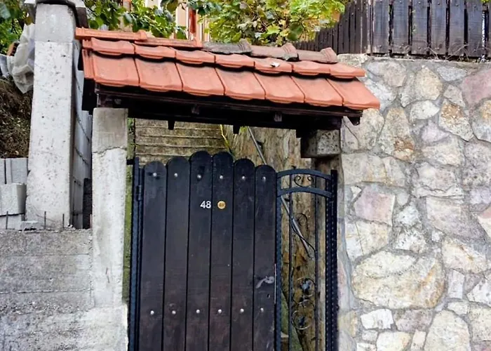 Skopje Panoramic Amazing City View Апартаменти *