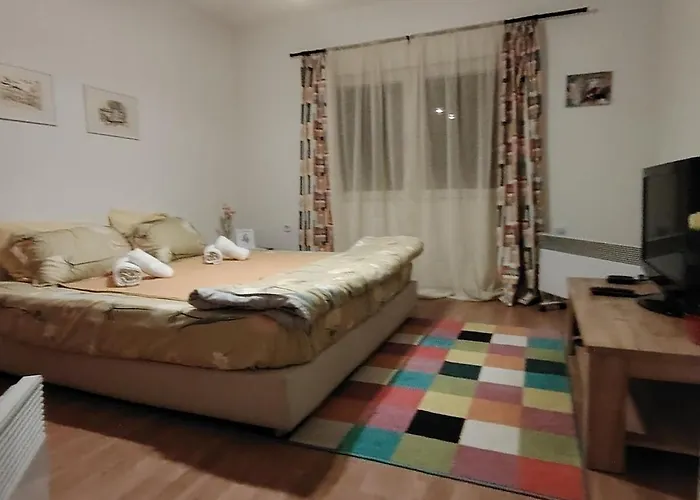 Skopje Panoramic Amazing City View Апартаменти