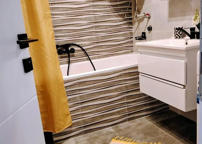 Skopje Panoramic Amazing City View Апартаменти